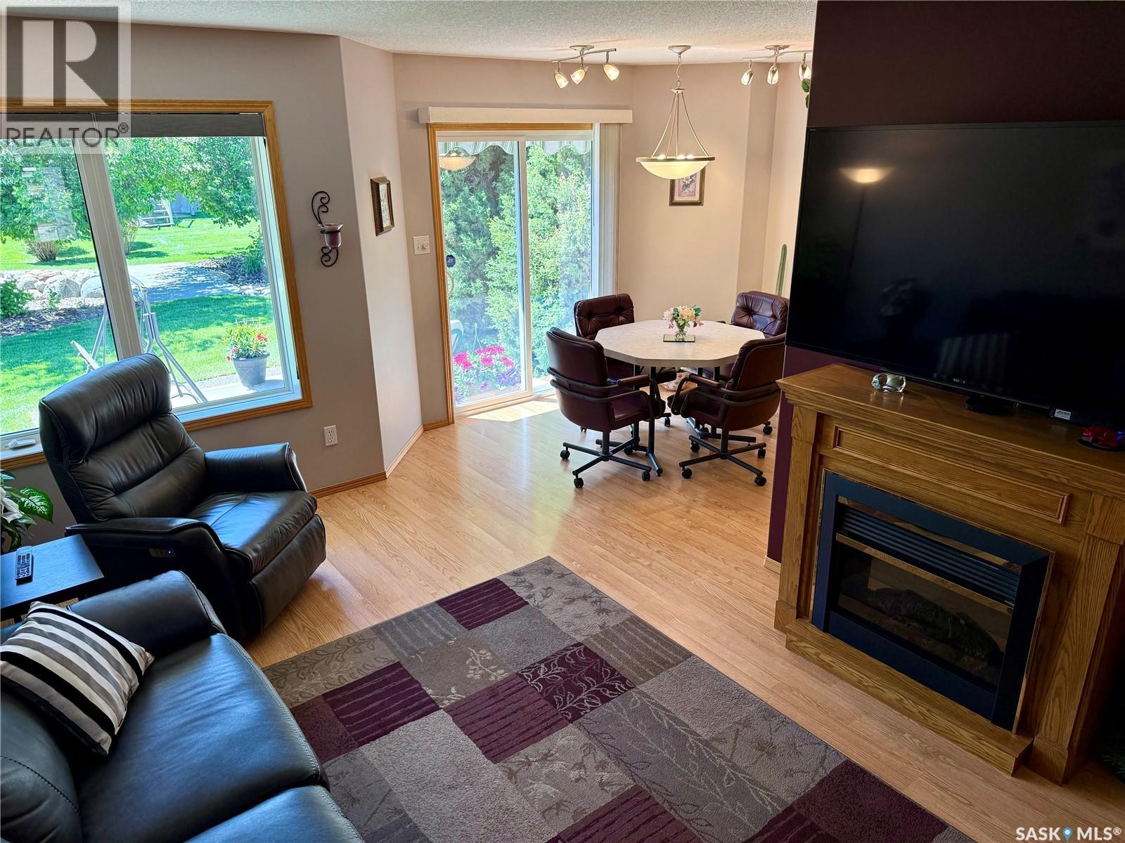 223 Mikkelson DRIVE — photo 6