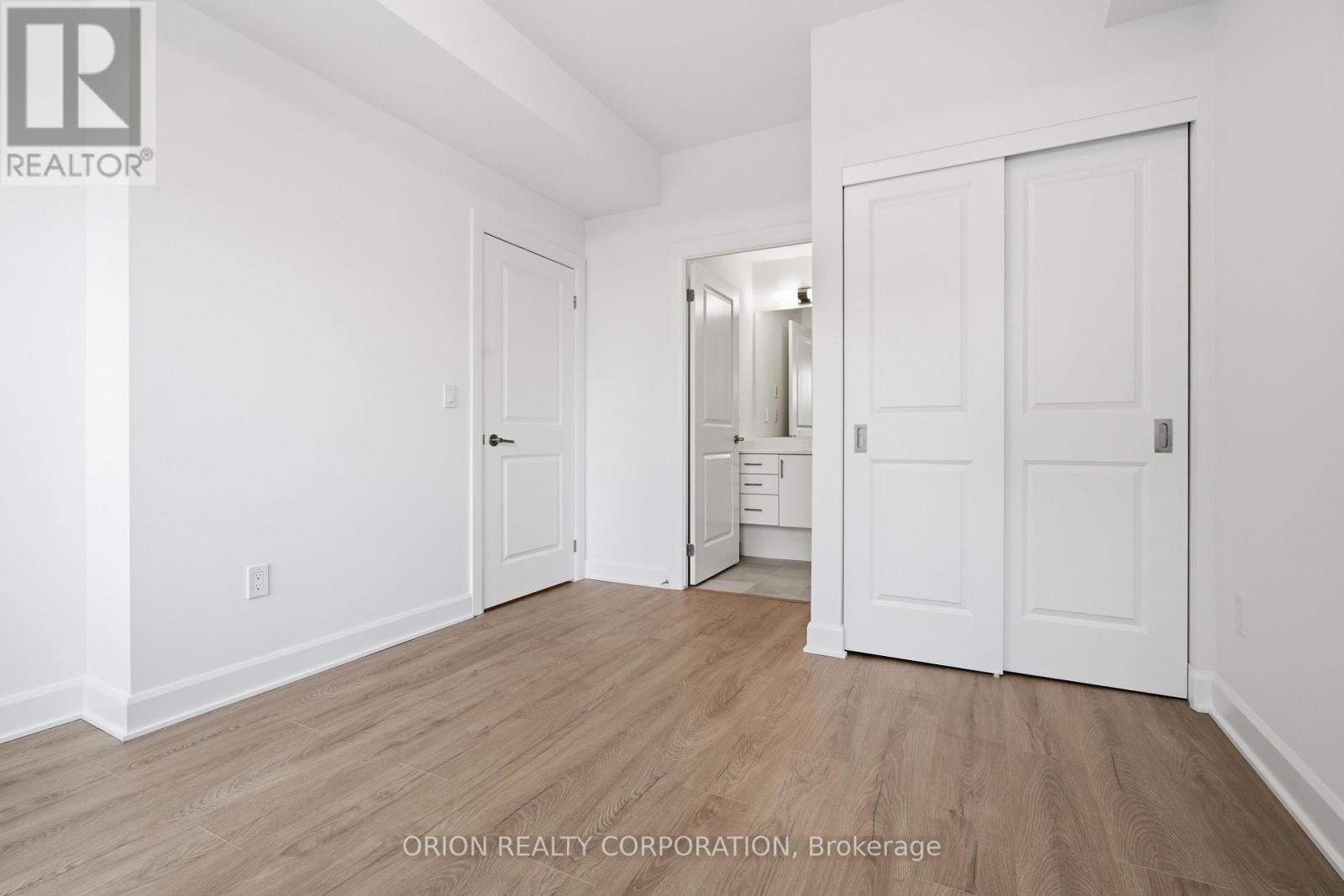 #527 3240 WILIAM COLTSON AVENUE - 19
