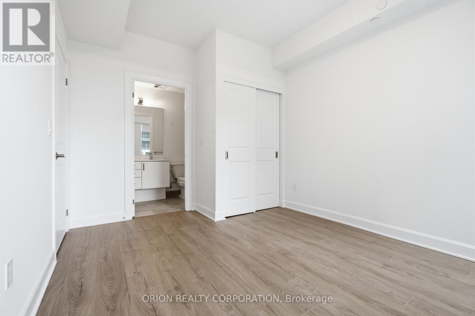 #527 3240 WILIAM COLTSON AVENUE - 20