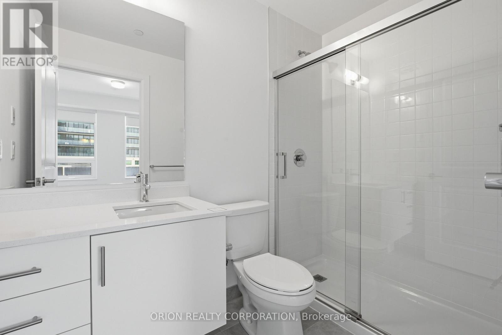 #527 3240 WILIAM COLTSON AVENUE - 22