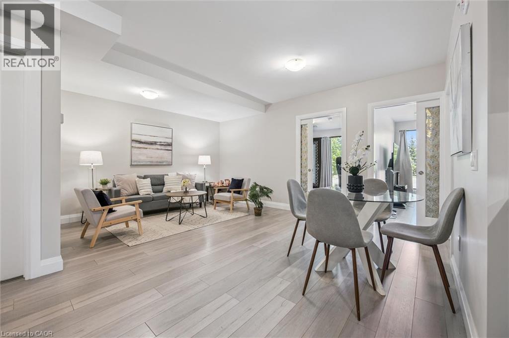 #113 5 WAKE ROBIN Drive - 13