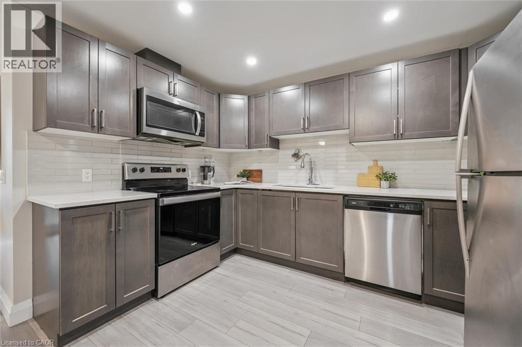 #113 5 WAKE ROBIN Drive - 9