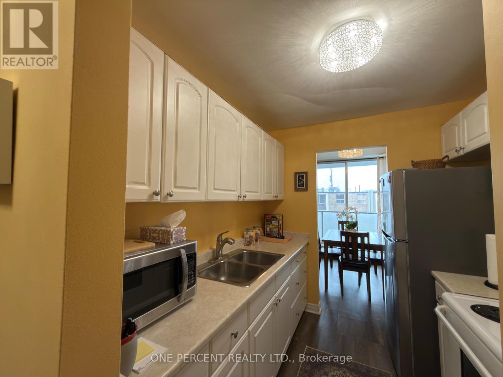 #1002 359 GENEVA STREET - 16
