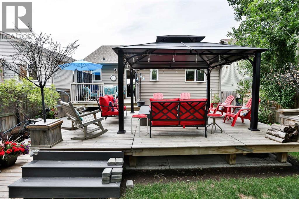 19 Firelight Way W — photo 28
