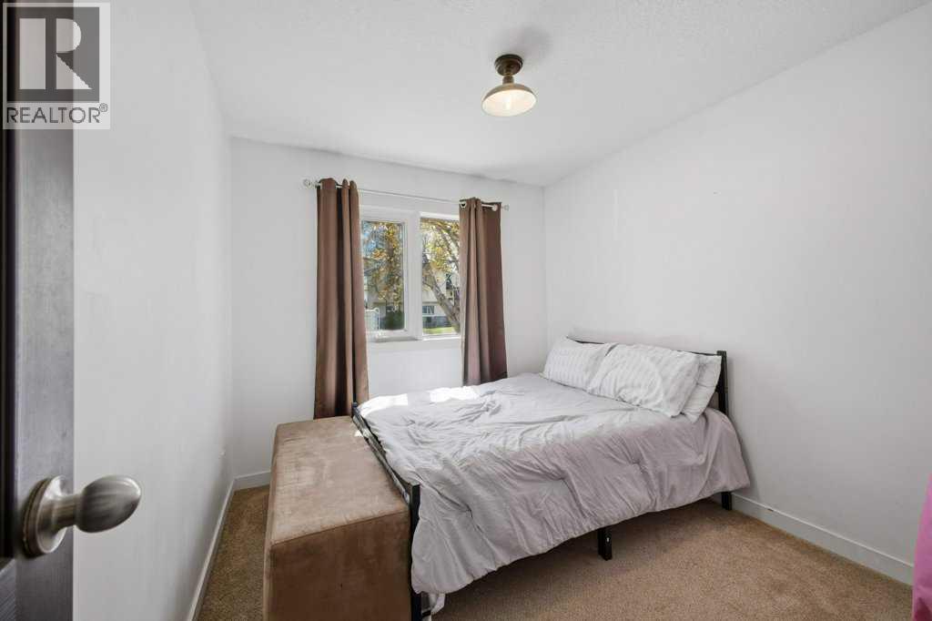 124 Martin Close — photo 21
