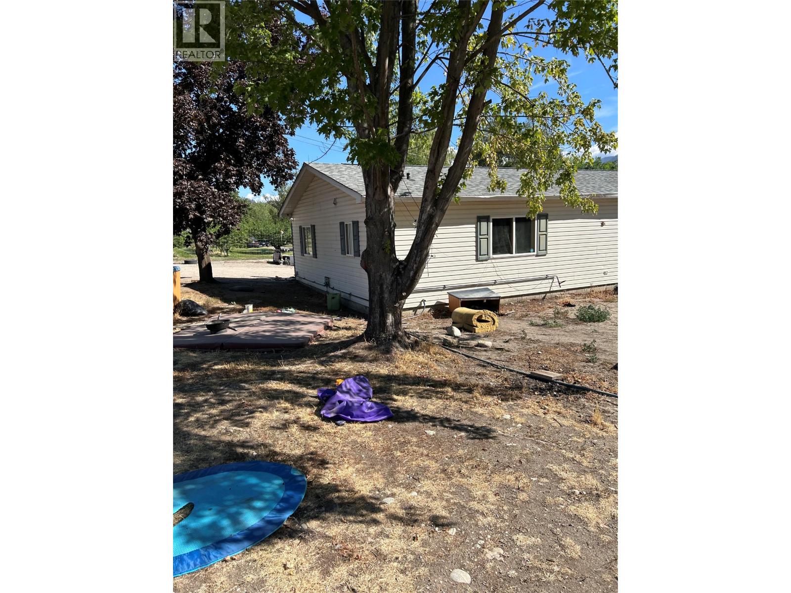 7561 Highway 97 - 1