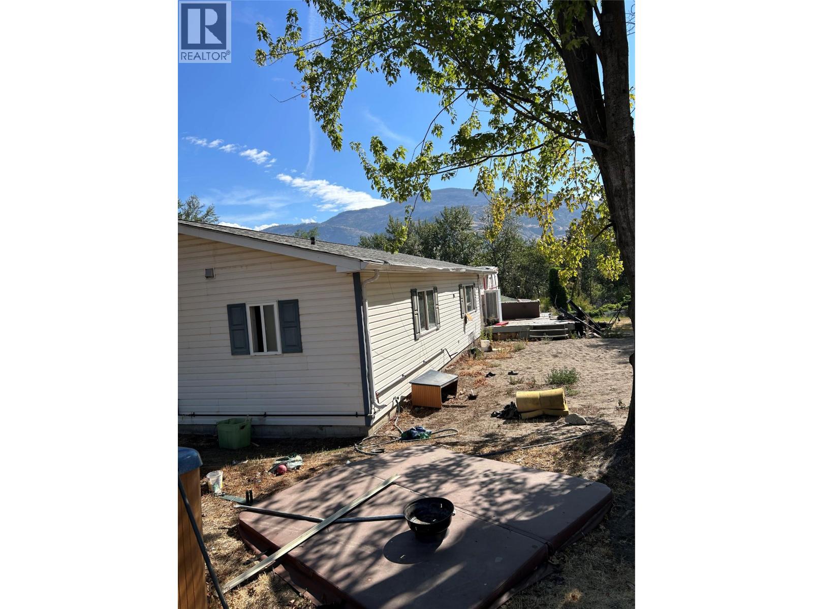 7561 Highway 97 - Image 2