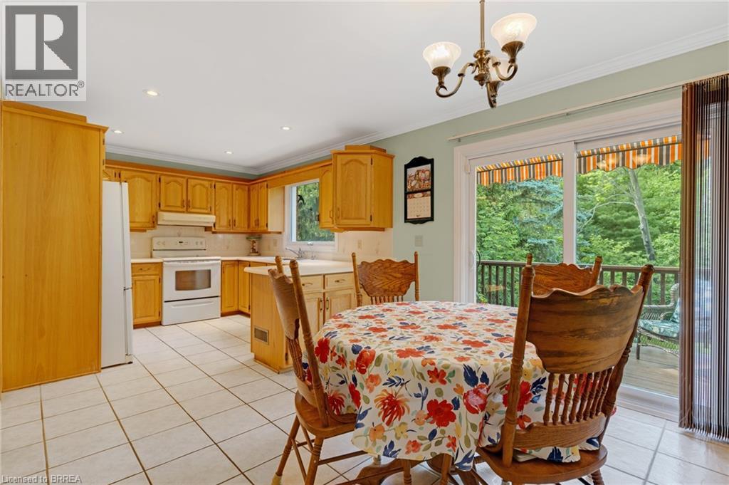 4-bedroom home for sale at 86 LYNDEN HILL Crescent, Brantford ON · photo 14 of 50