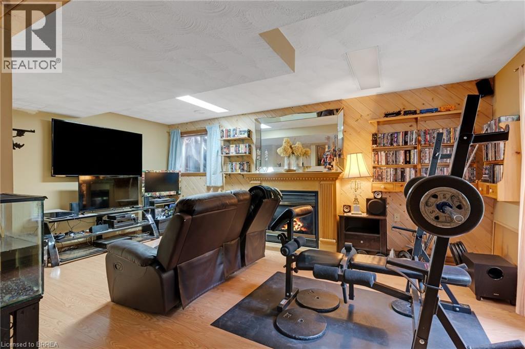 4-bedroom home for sale at 86 LYNDEN HILL Crescent, Brantford ON · photo 42 of 50