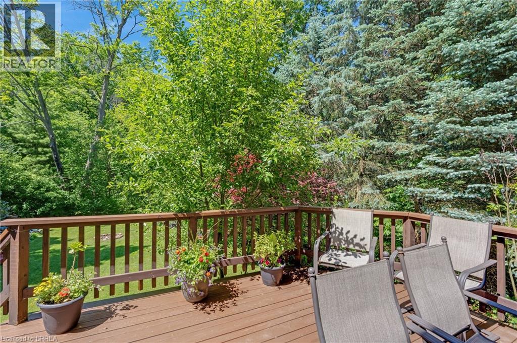 4-bedroom home for sale at 86 LYNDEN HILL Crescent, Brantford ON · photo 44 of 50