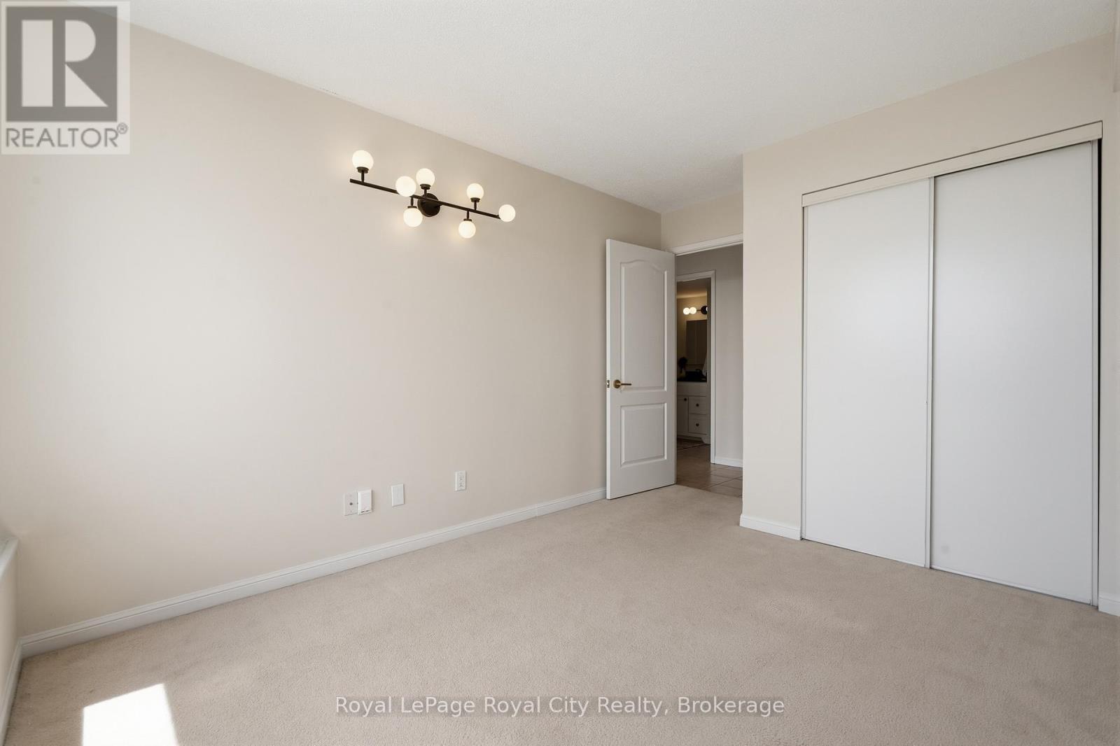 #610 107 BAGOT STREET - 26