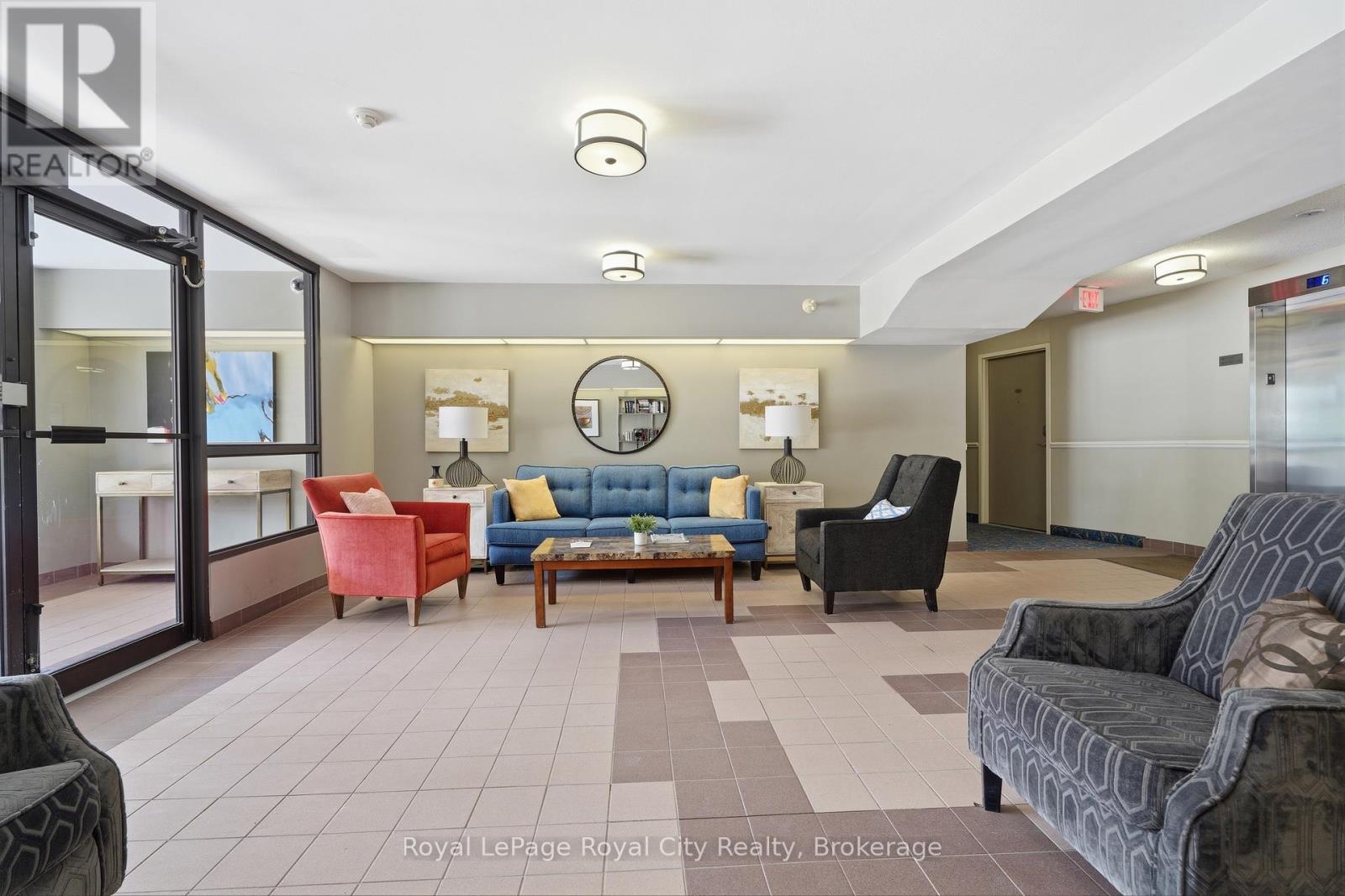 #610 107 BAGOT STREET - 30