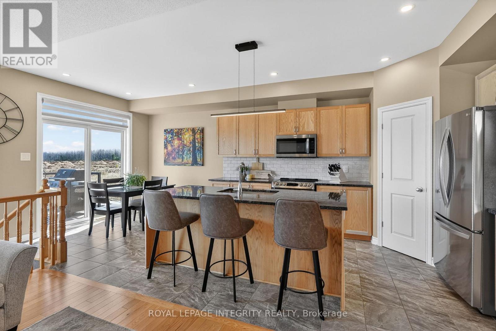 724 PARADE DRIVE - 13