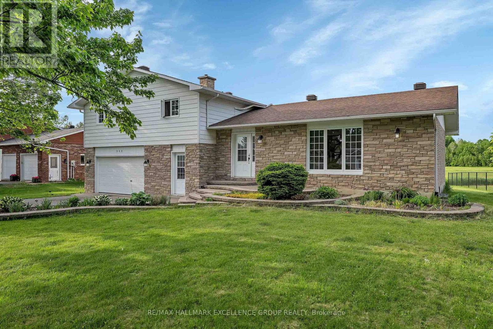 844 PRINCIPALE STREET - 2