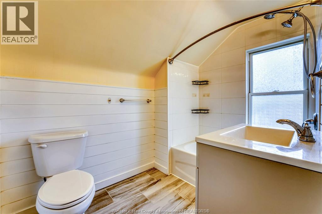 630 Lesperance ROAD - 23