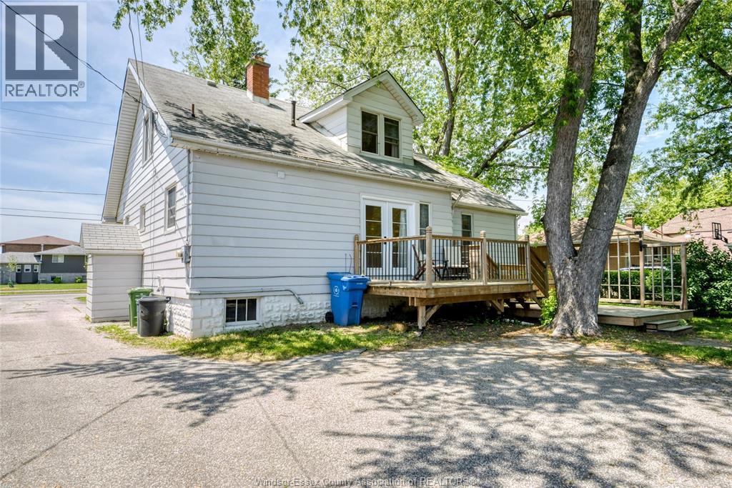 630 Lesperance ROAD - 33