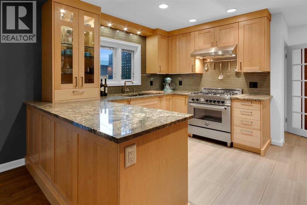 2523 19A Street SW — photo 9