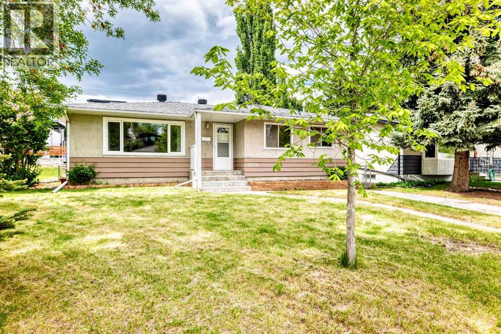 1228 Rosehill Drive NW - photo 2