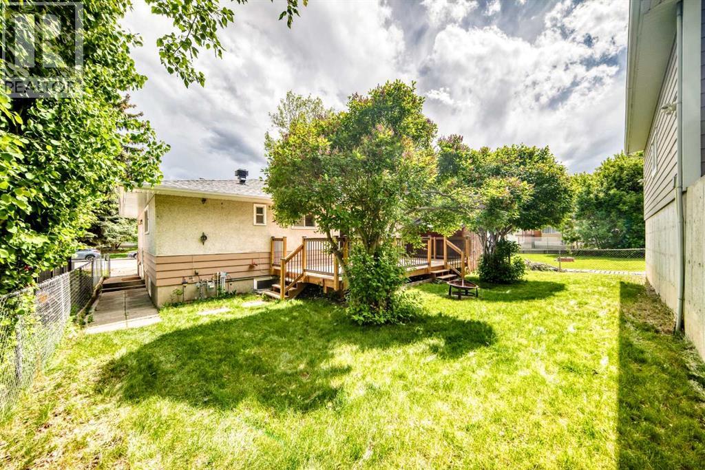 1228 Rosehill Drive NW — photo 32