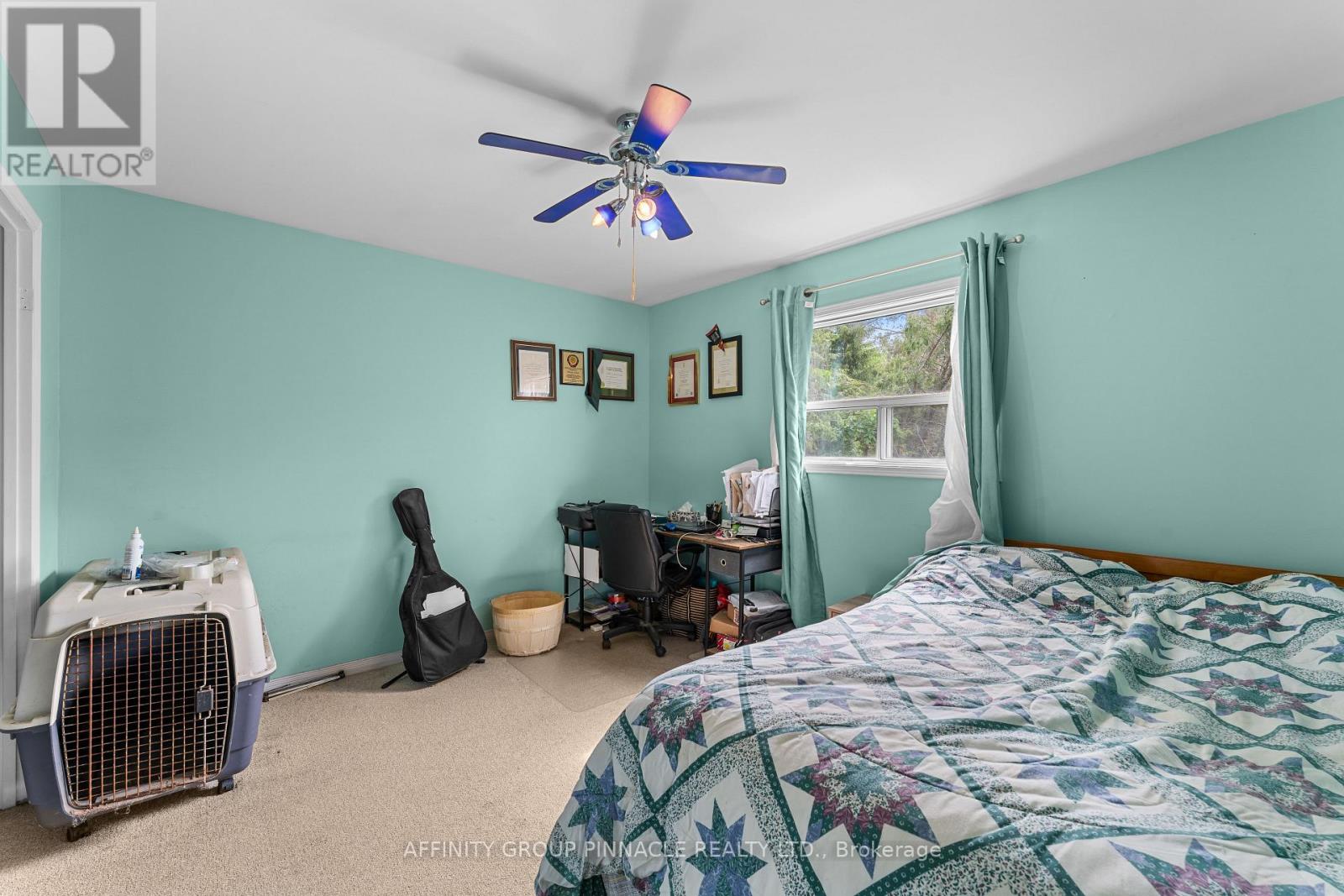 21 ALMA STREET N - 14