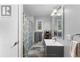 21 Alma Street N, Kawartha Lakes, ON K0L2W0 Photo 16