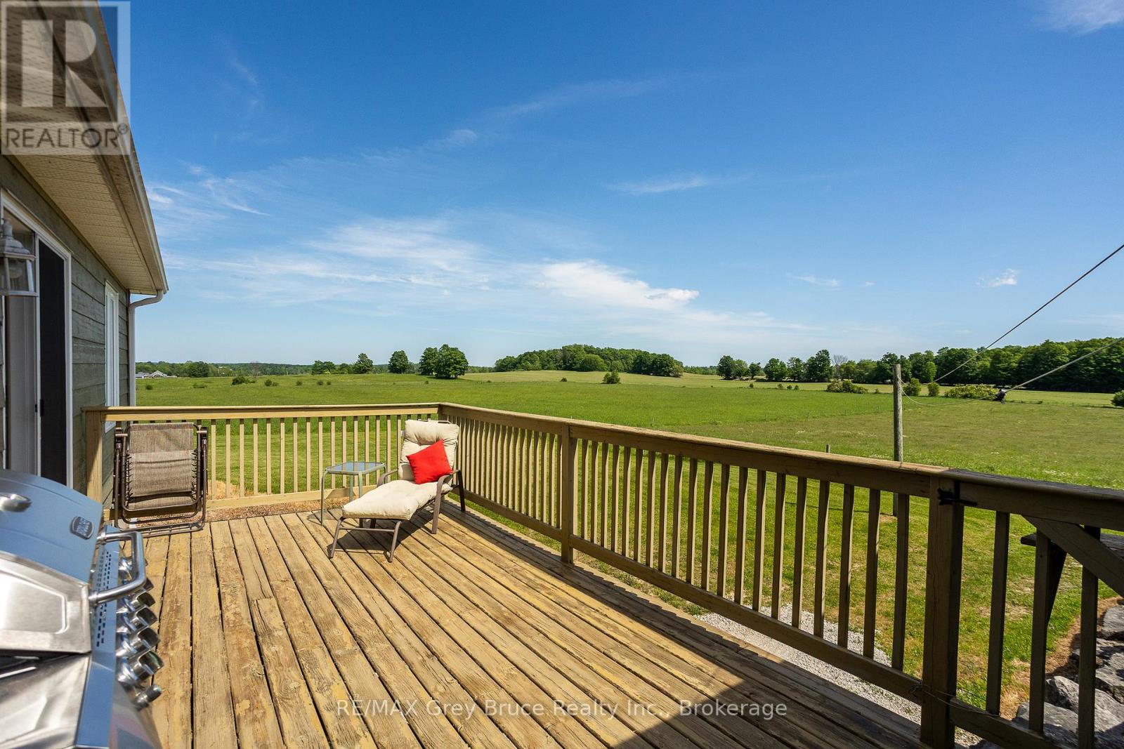 122152 SIDEROAD 12 - Image 32