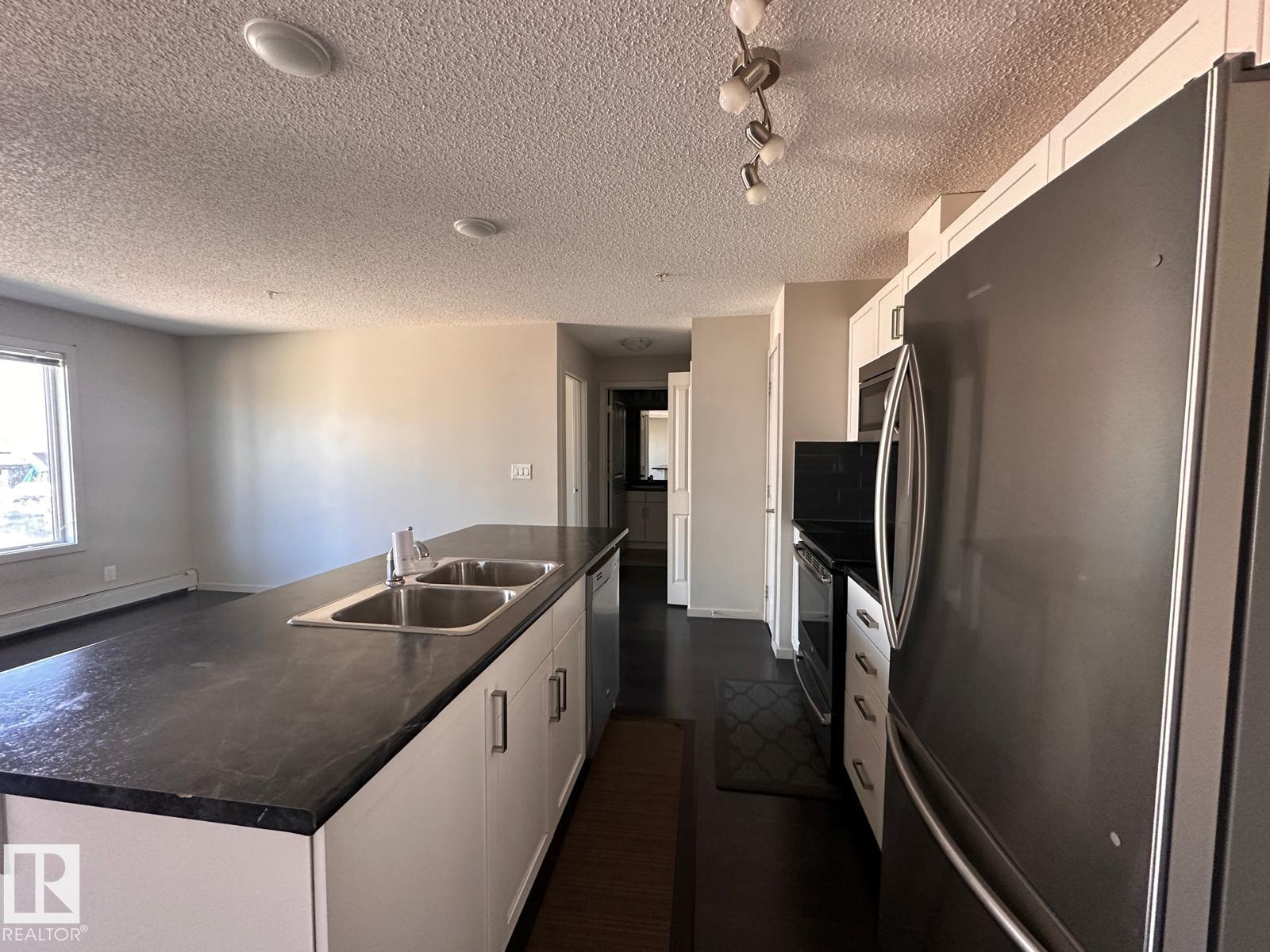 5515 7 Av SW photo 5 — MLS® E4492634