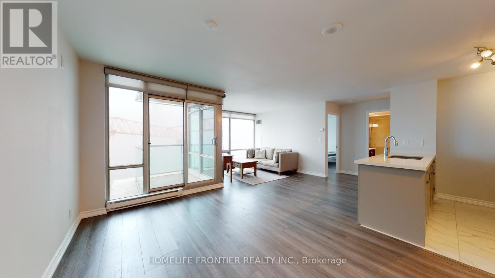Listing photo of 1606 - 81 NAVY WHARF COURT