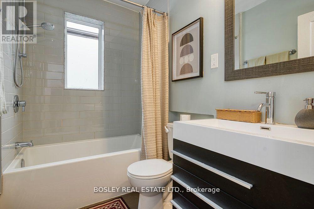 159A GLADSTONE AVENUE - 20