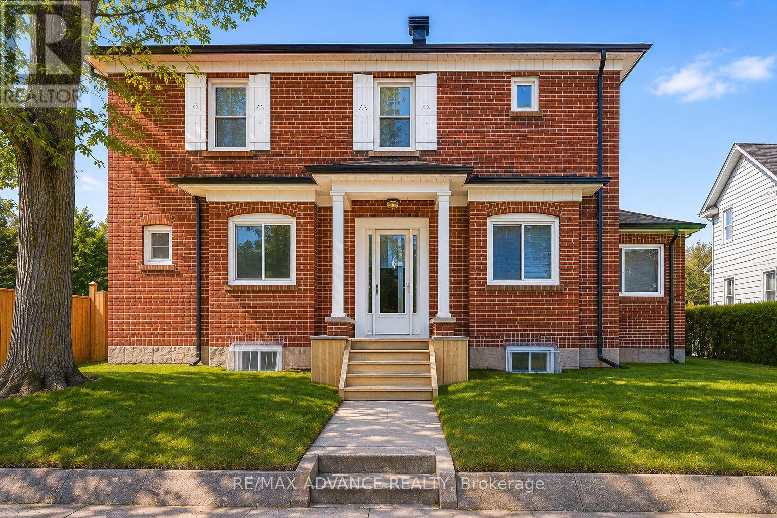 33 CASTLEFIELD AVENUE - 2
