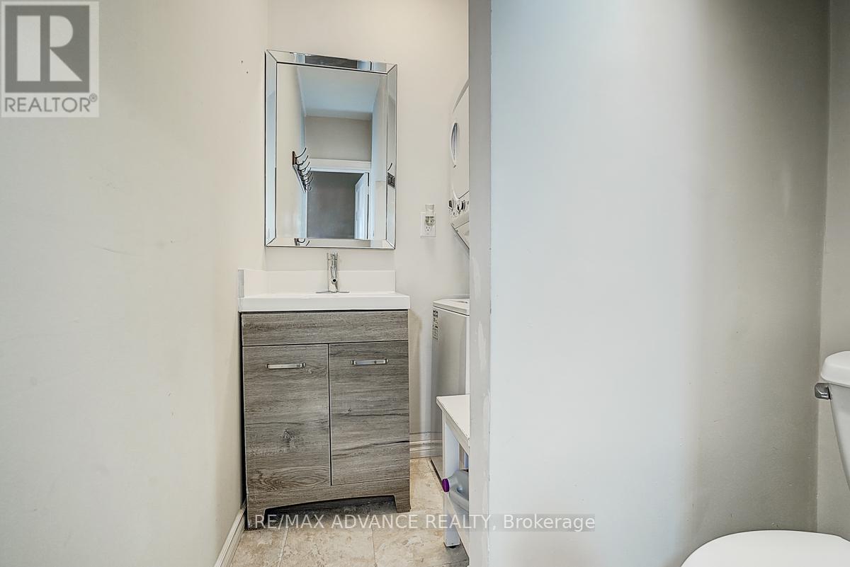 33 CASTLEFIELD AVENUE - 20