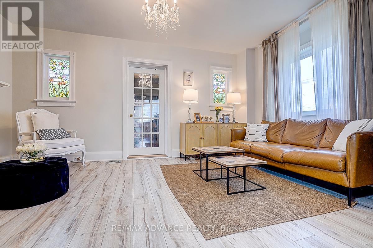 33 CASTLEFIELD AVENUE - 5
