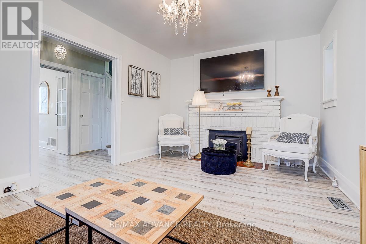 33 CASTLEFIELD AVENUE - 9
