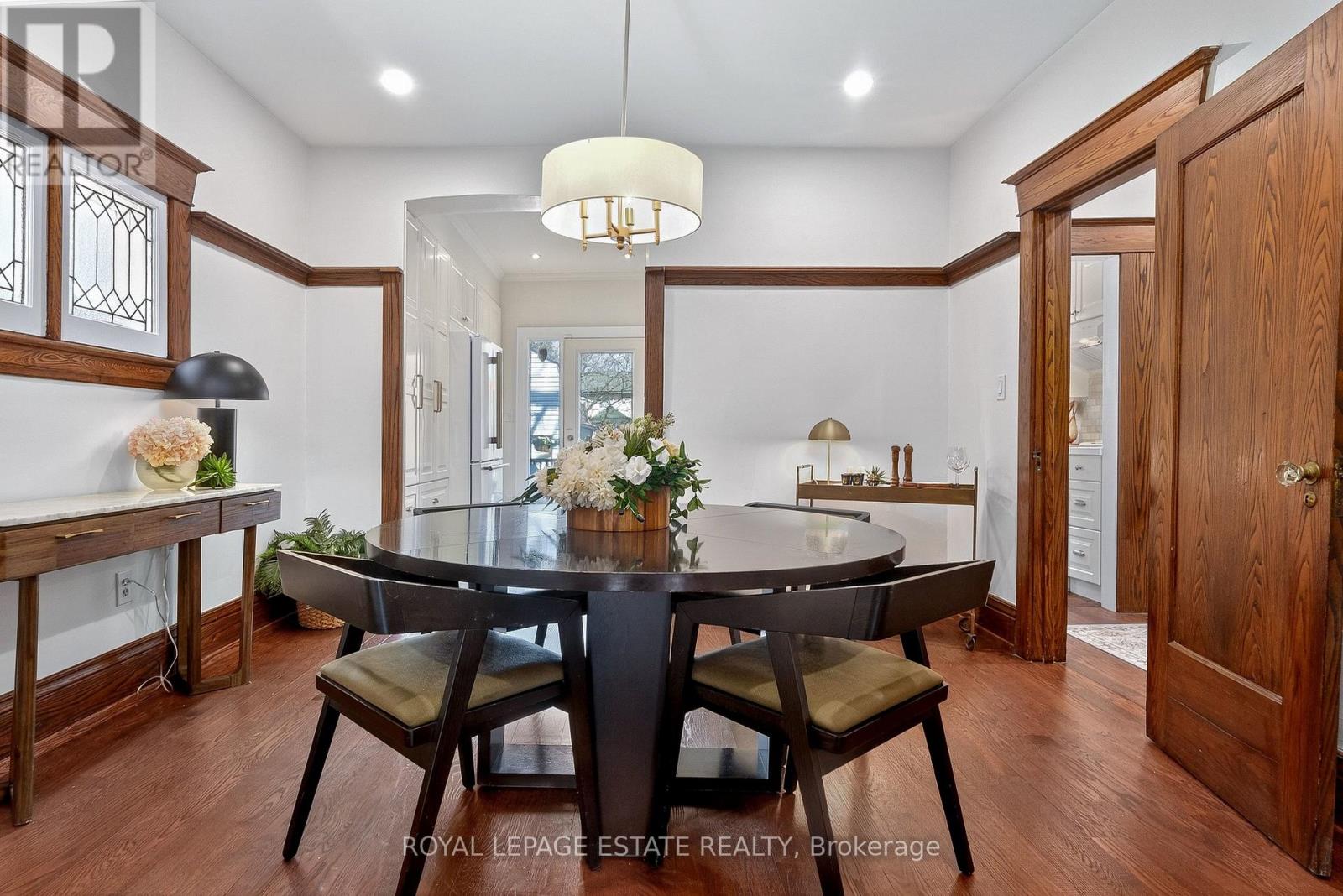 289 BEECH AVENUE - 12