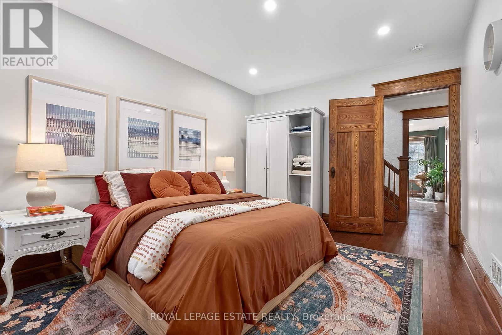 289 BEECH AVENUE - 20