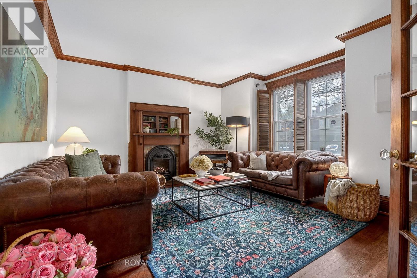 289 BEECH AVENUE - 7
