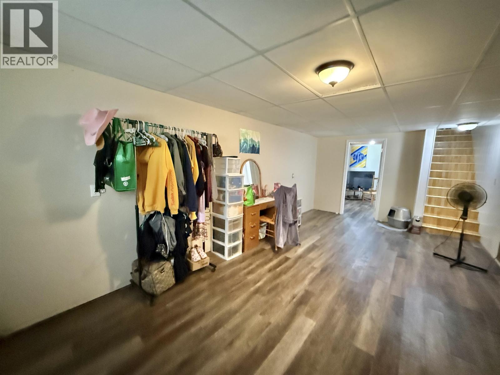 1038 MOUNTAIN ASH ROAD - 26