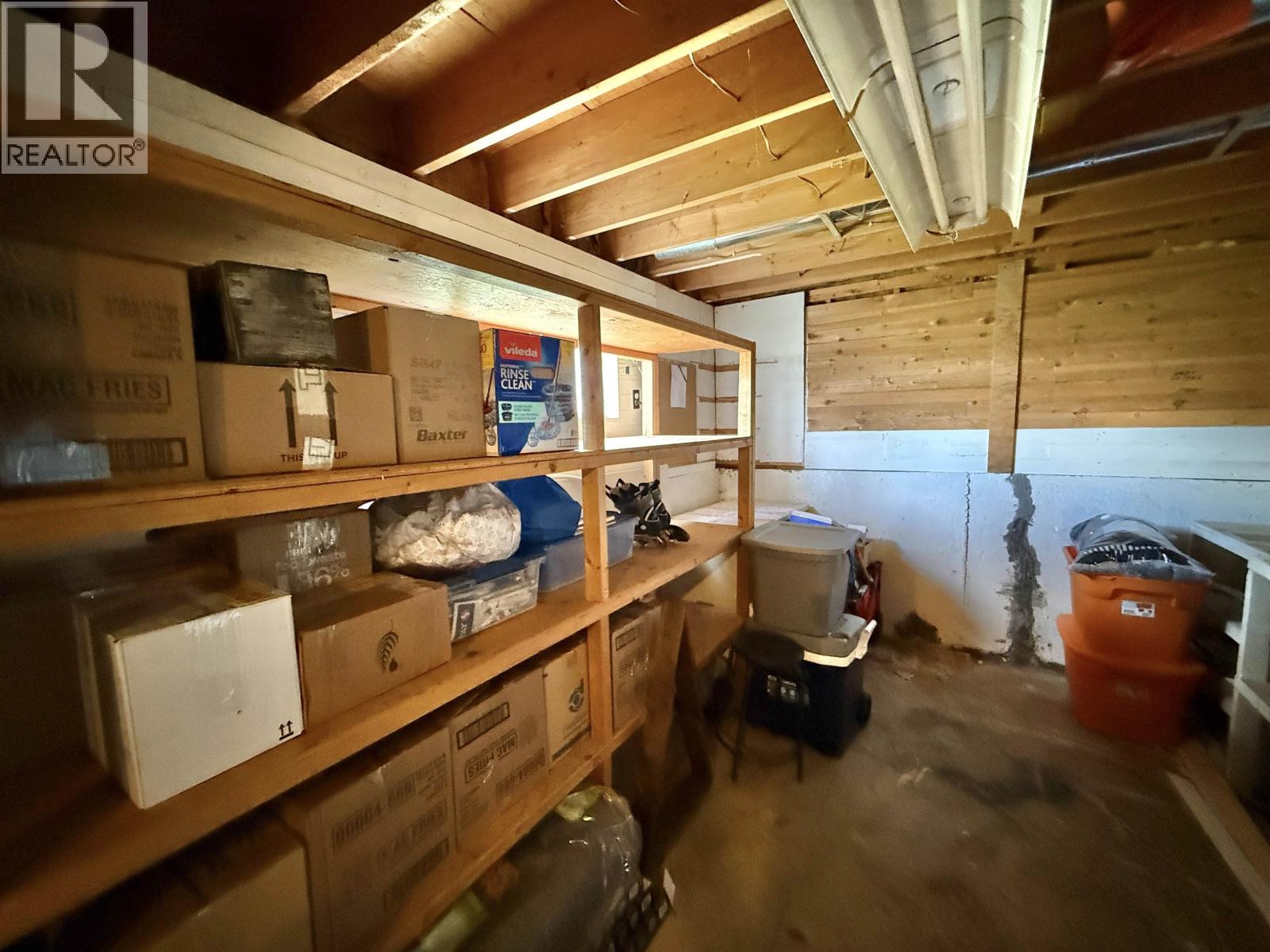 1038 MOUNTAIN ASH ROAD - 33