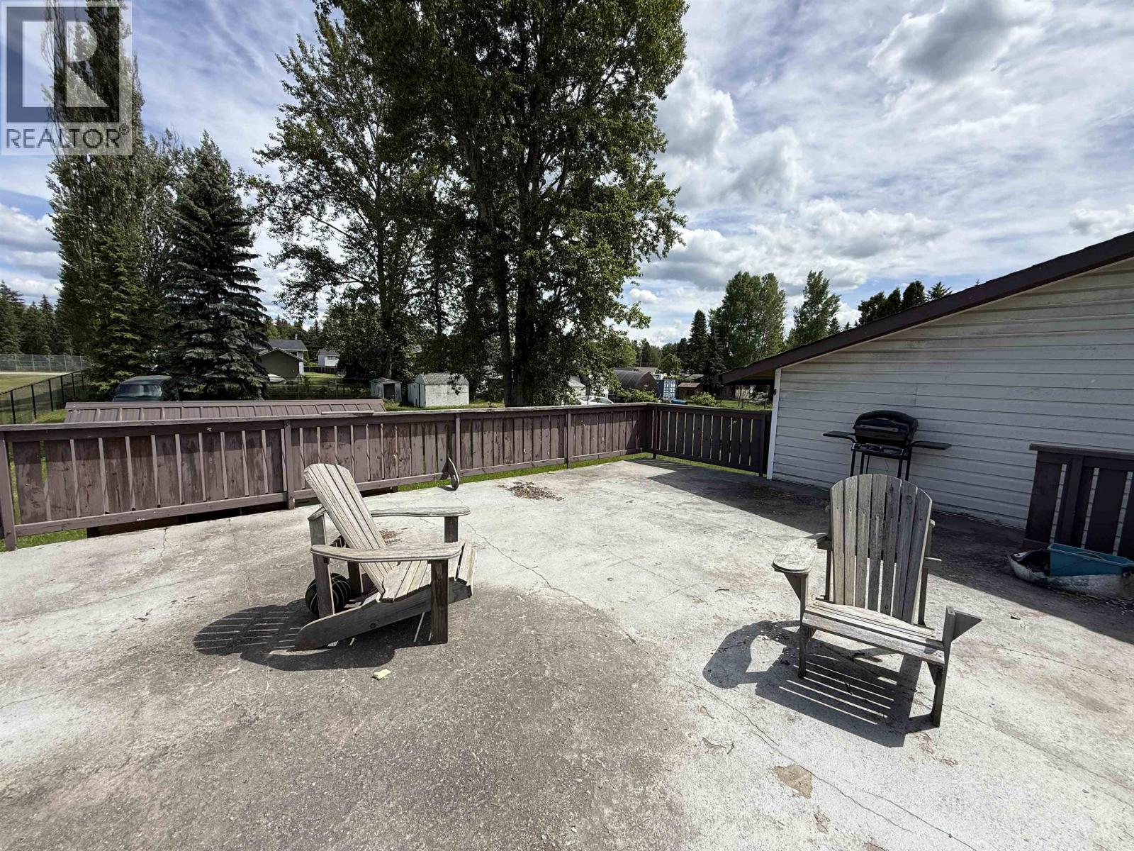 1038 MOUNTAIN ASH ROAD - 35