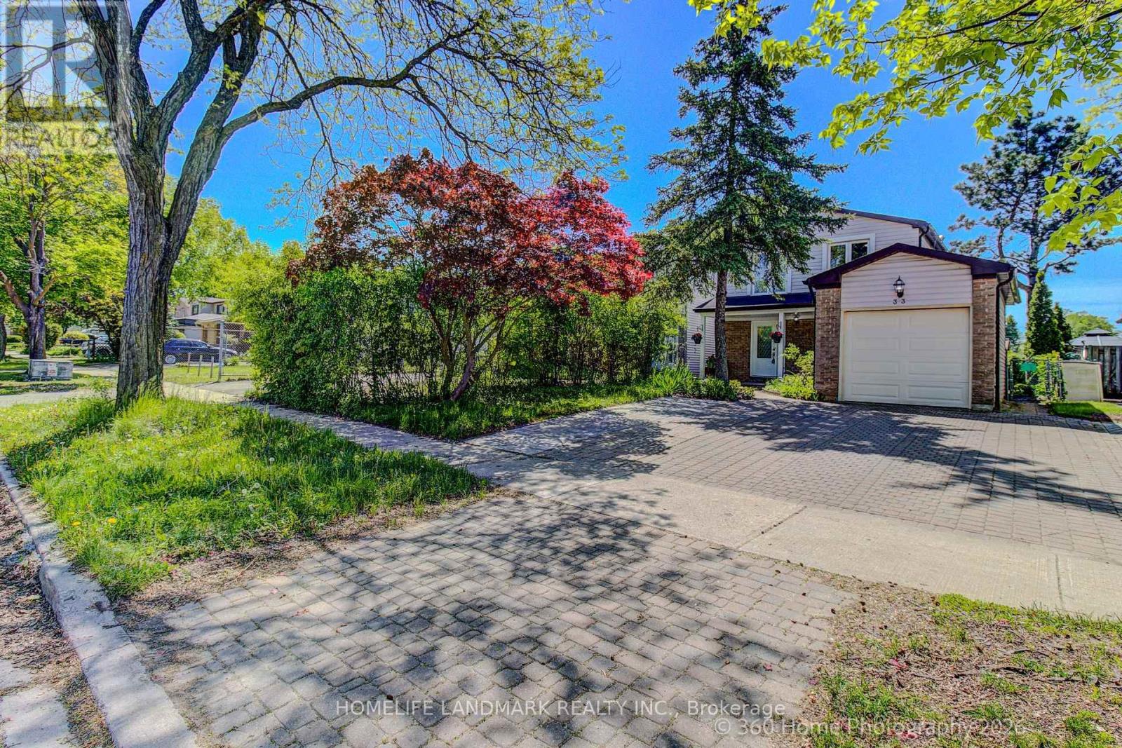 33 KITSILANO CRESCENT - 1