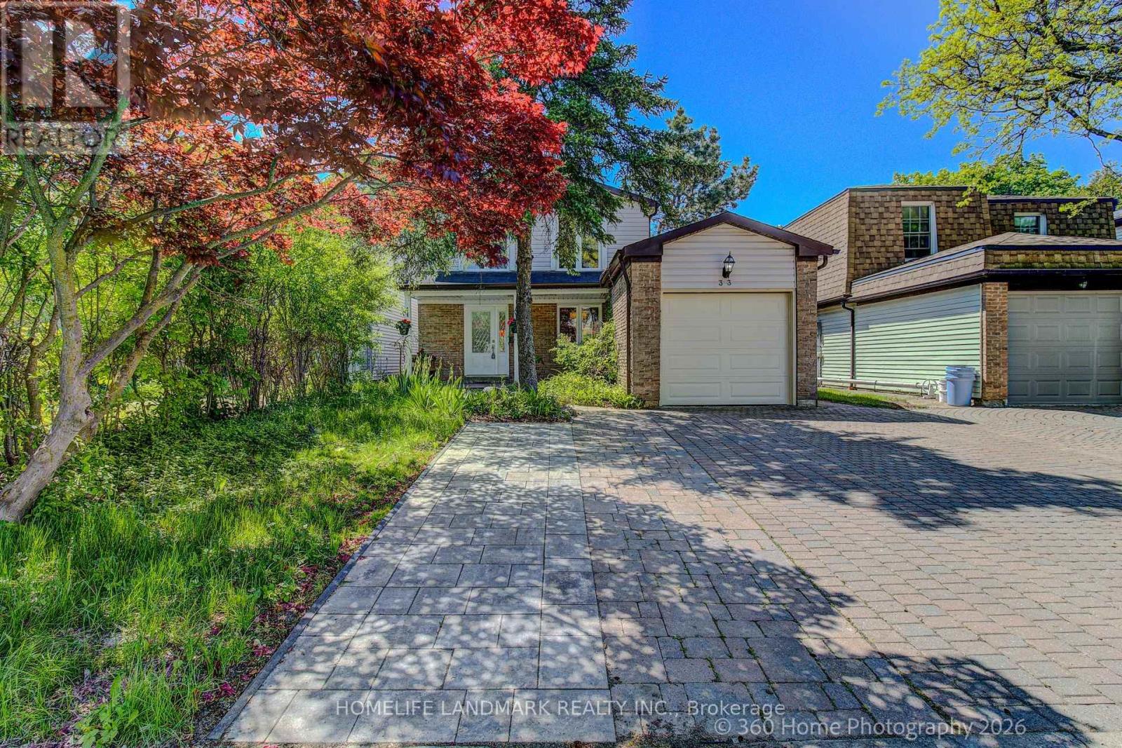 33 KITSILANO CRESCENT - 2