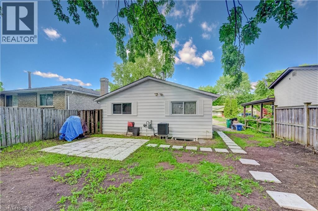 53 HELENE Crescent - 7