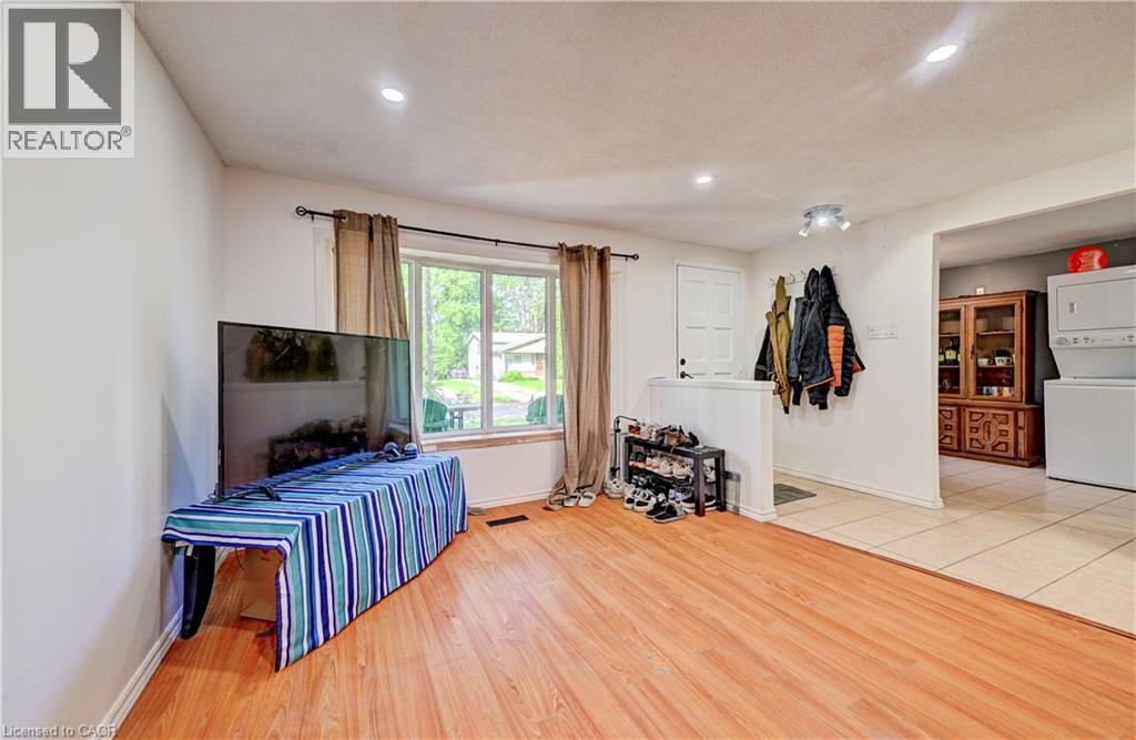 53 HELENE Crescent - 9
