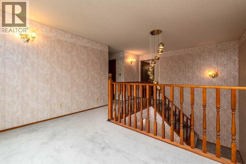 502 2 Street E — photo 19