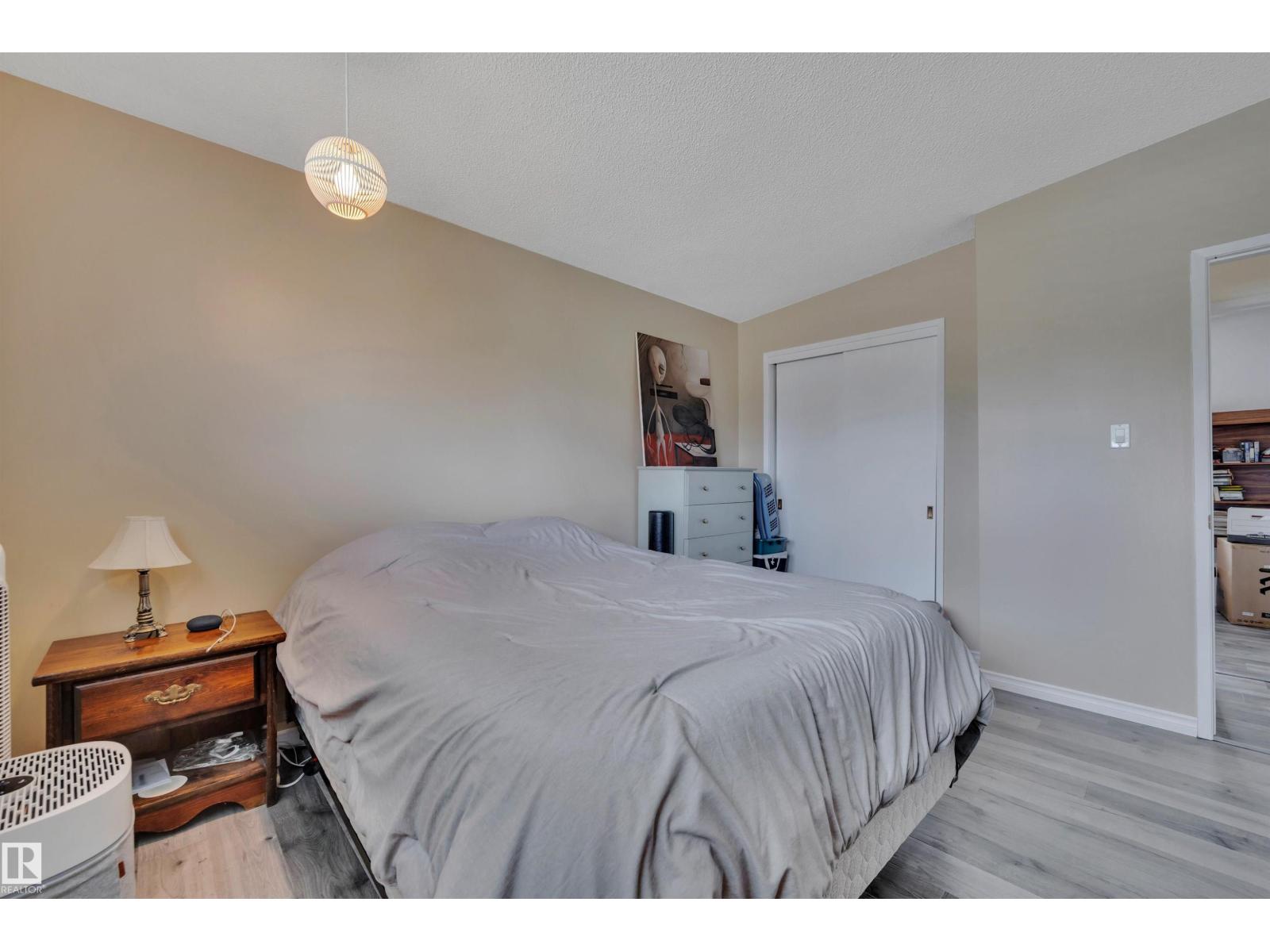 7719 144 AV NW — photo 21