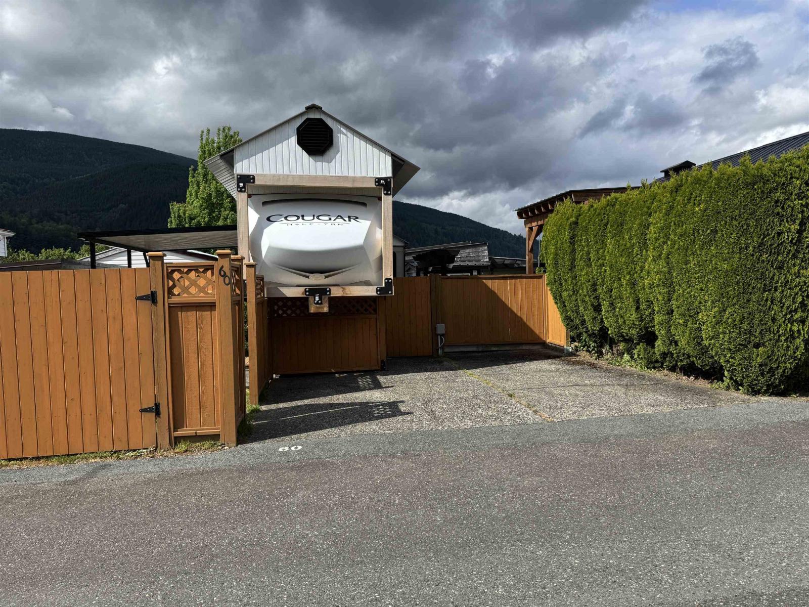 60 1436 FROST ROAD, Columbia Valley, Cultus Lake
