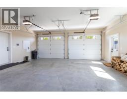 4650 Goldstream Heights Dr, Shawnigan Lake, BC V0R2W3 Photo 42