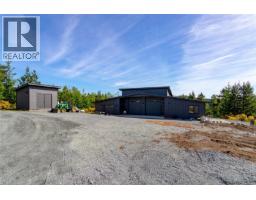 4650 Goldstream Heights Dr, Shawnigan Lake, BC V0R2W3 Photo 55