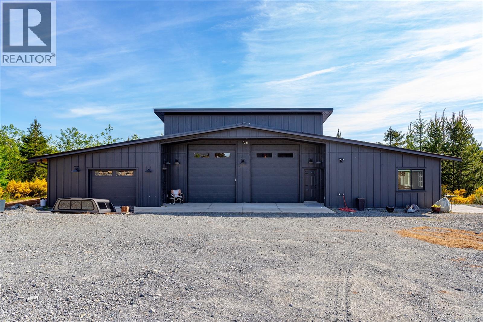 4650 Goldstream Heights Dr - 2