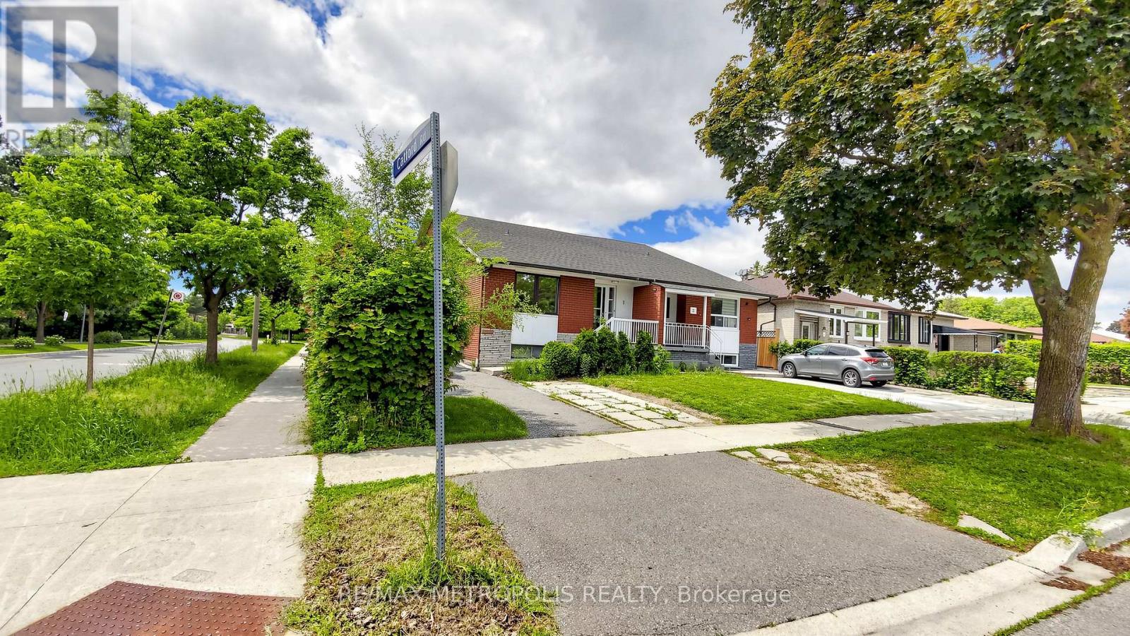 1 COUNCIL CRESCENT - 3